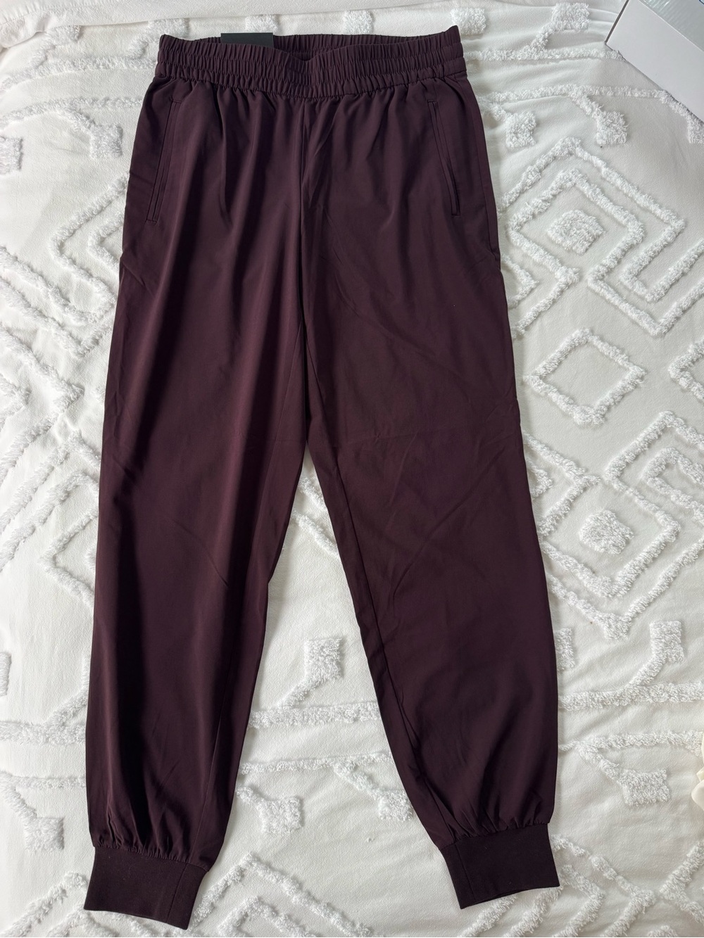 NWT Banana Republic Airstretch Jogger Pants Plum - XS